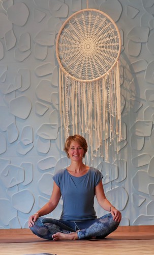 Claudia Martin im Alpenhaus Gastein | yogaworkshopguide