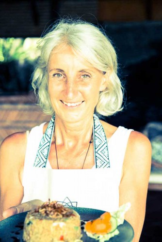 Daniela Wolff Learn cook eat | yogaguide