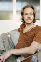 Jivamukti-Intensiv-Workshop mit Patrick Broome und Moritz Ulrich im Power-Yoga Vienna 