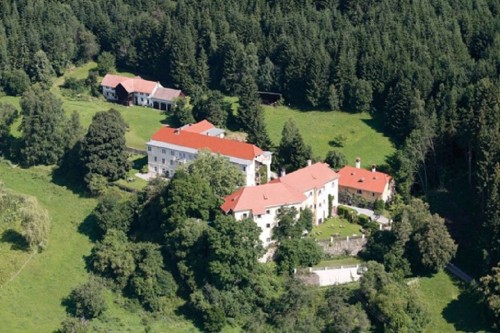 Yoga im Einklang mit der Natur Pichlschloss