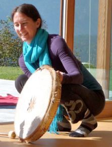 Forrest Yoga Retreat mit Alexandra Sagorz | Yoga Guide