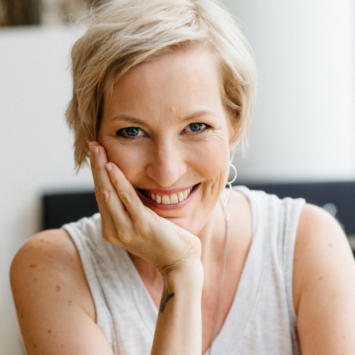 Mag. Laya Commenda | Marketing für Yogalehrer | yogaguide Mag. Laya Commenda | Marketing für Yogalehrer | yogaguide
